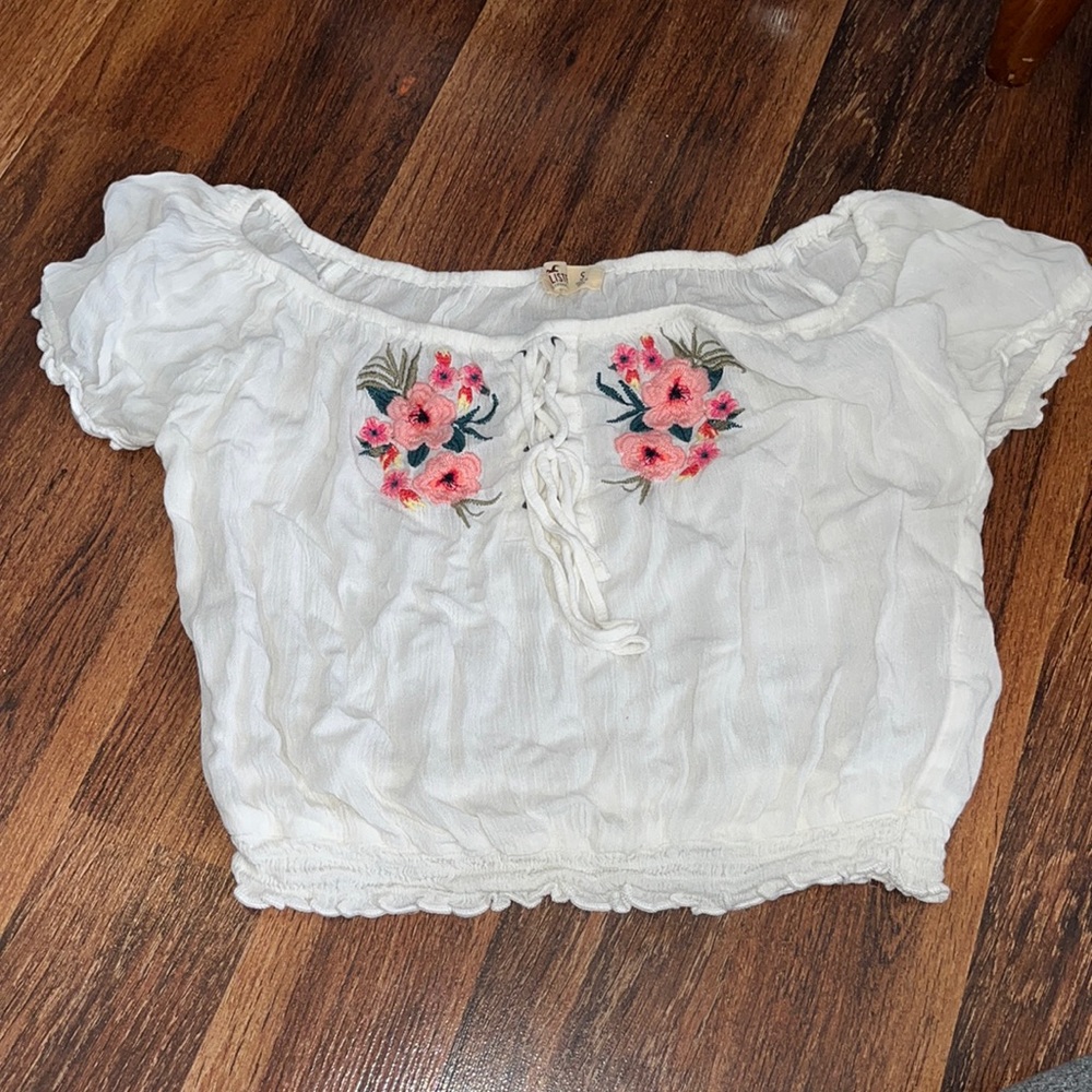 Hollister Off the shoulder crop top